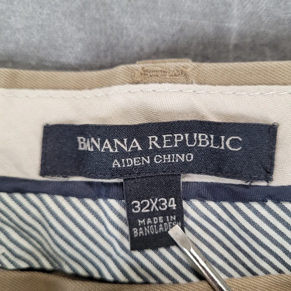Banana Republic Aiden Chino Pants Mens Actual Sz 32x32 Khaki Tan Slim Fit Cotton